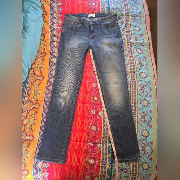 Dish-denim Straight & Narrow - Picture 8 of 10